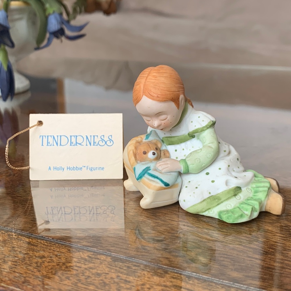 1980 HOLLY HOBBIE TENDERNESS FIGURINE MINIATURE COLLECTION SERIES V HHM 103A2